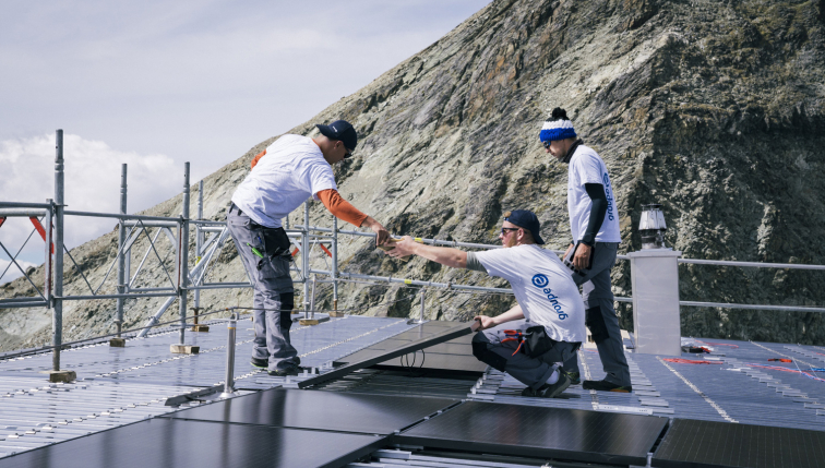 Cabane de Tracuit, le chantier avance