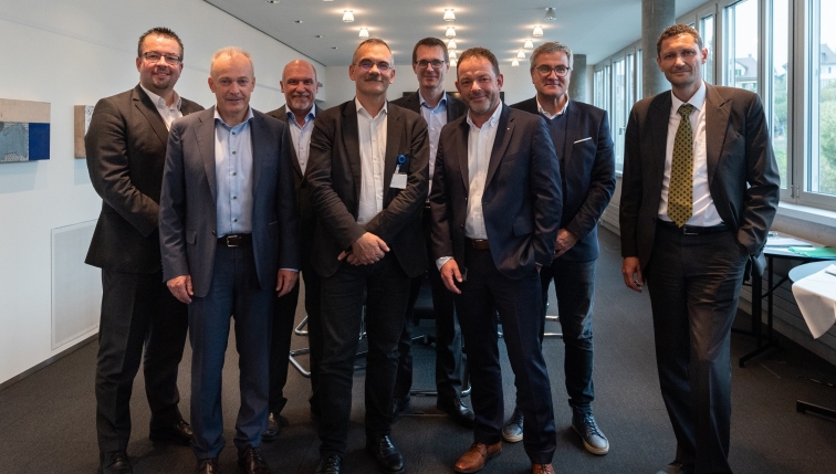 ftth fr und Swisscom einigen sich auf erneute Zusammenarbeit beim Ausbau des Glasfasernetzes im Kanton Freiburg